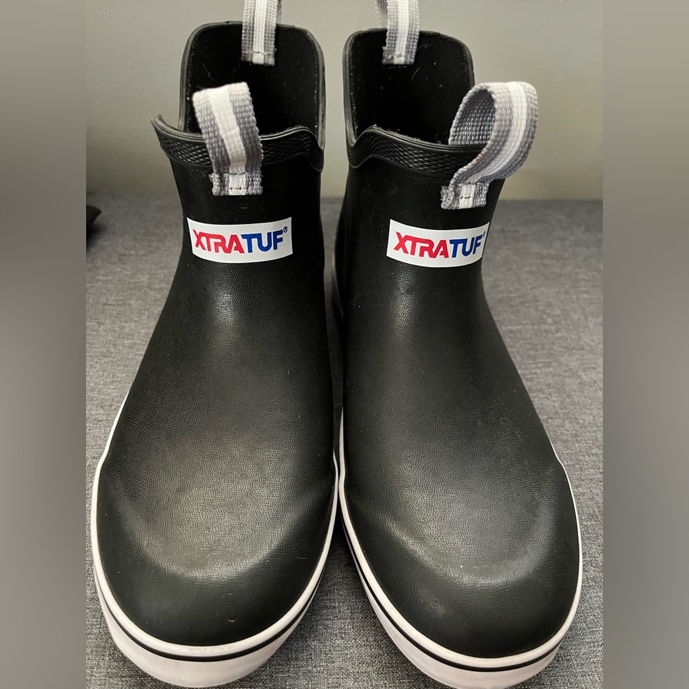 XTRATUF big kids boots sz. 4/sz. 5.5/6 women’s